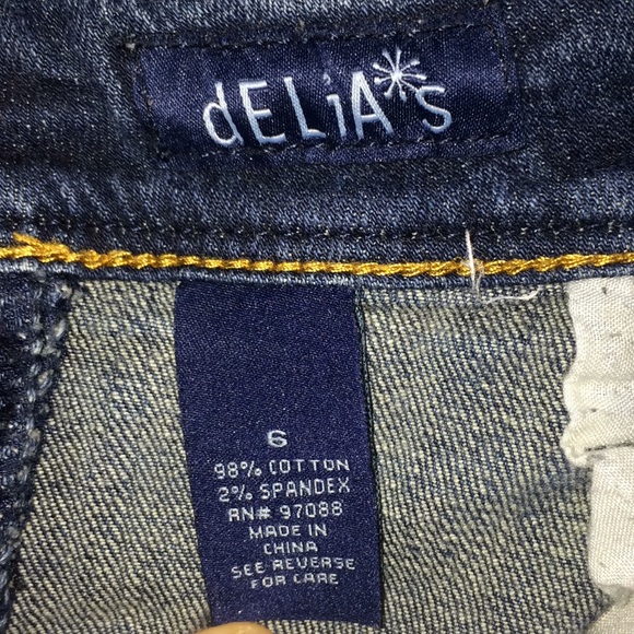 Distressed Jeans - Picture 3 of 3